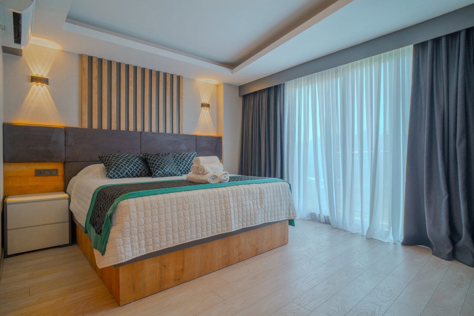 _HLL6646-HDR-1